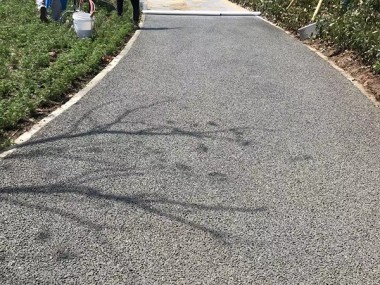 人行道透水瀝青