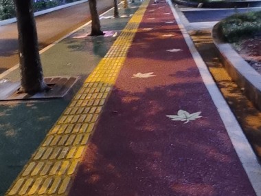 人行道案例