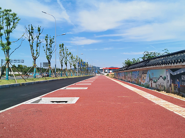 人行道彩色透水混凝土