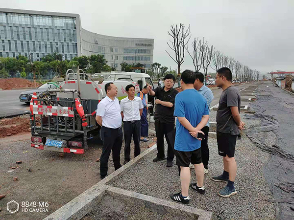 人行道案例